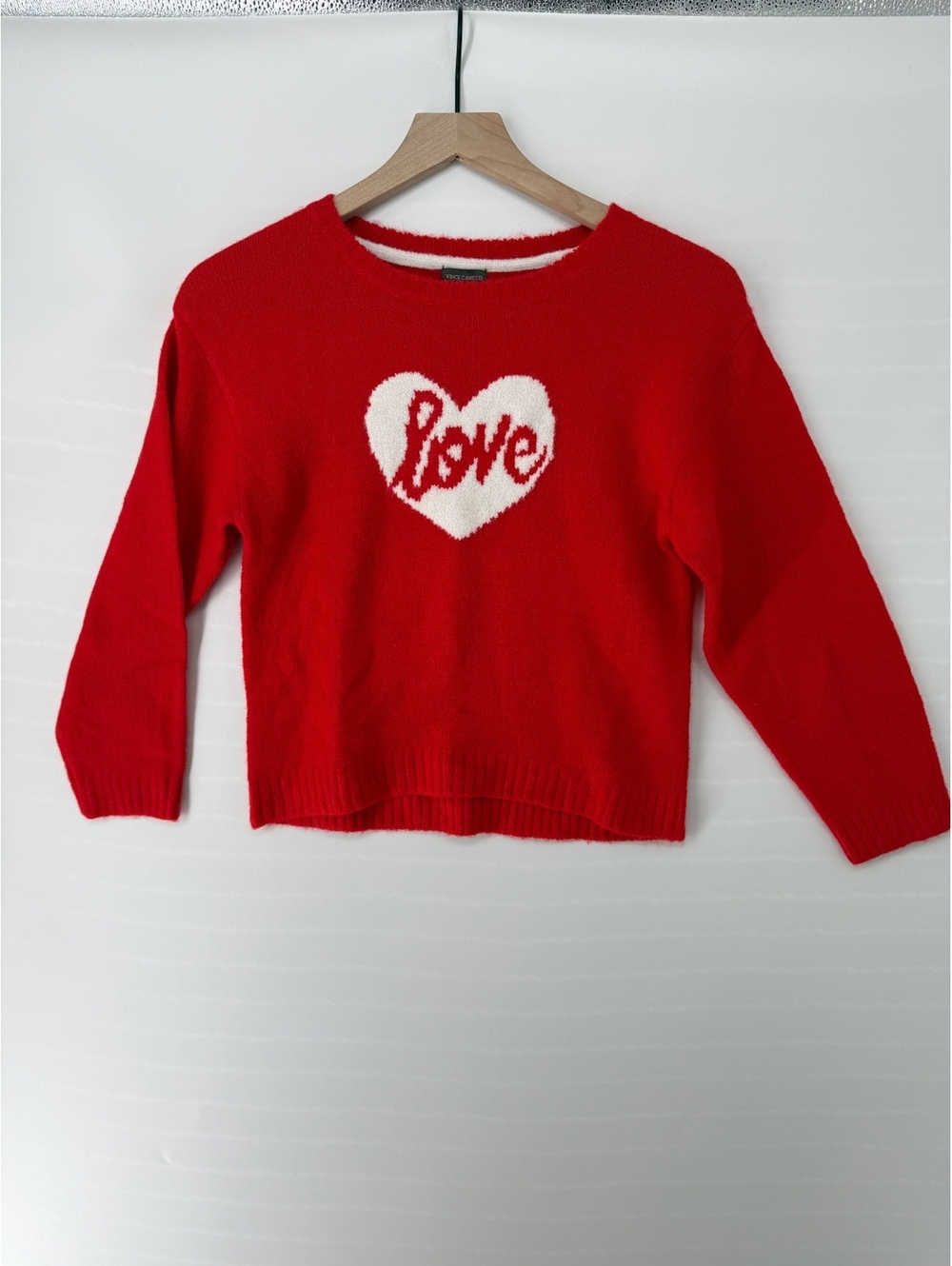 Vince Camuto Y2K Red Sweater with White Love Heart 💫 Cozy & Cute Casual Top ☄️